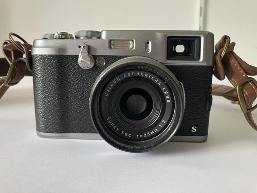 Fujifilm x100s 3mp digital - fujifilm,
