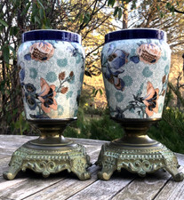 PAIRE DE CASSOLETTES VASES BOUGEOIRS ANCIENS FAIENCE LAITON ART NOUVEAU