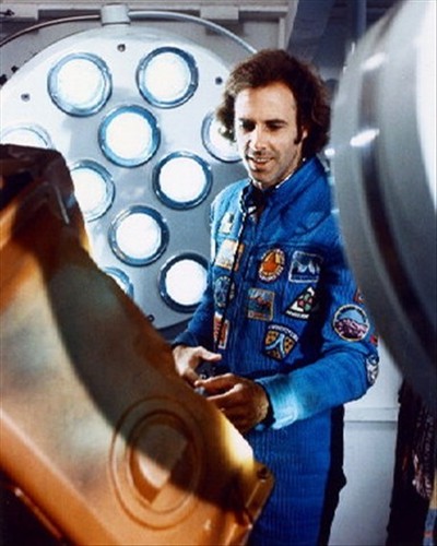 Bruce dern tant que freeman - bruce, en