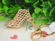 PORTE CLE  Chaussure ( anneau + pince accroche sac , ceinture ) 4.5 x 4 cm