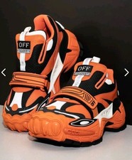 Off White Baskets combinaison