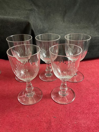 Service verres vin en - a,