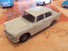 dinky toys peugeot 404