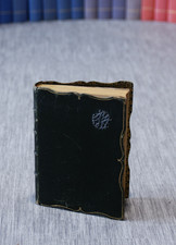 Ancien petit Missel à blason