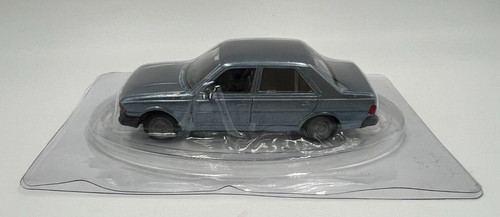 Peugeot 305 norev neuf - norev,