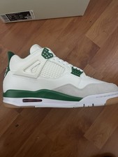 Nike Air Jordan 4 Retro SB Pine Green