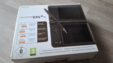 nintendo dsi xl couleur chocolat avec nombreux jeux 