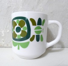 mug arcopal mobil vert vintage
