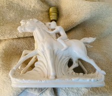 La lampe chevaux et jockey en