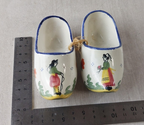Ancienne paire mini sabots - paire,