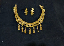 Ensemble de bijoux boucles
