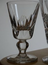 SAINT LOUIS 4 ANCIENS VERRES A