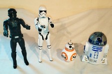 LOT 4 FIGURINES ARTICULEES STARWARS- STORMTROOPER BLANC ET NOIR- BB8- D2R2