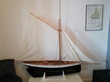 Grande Maquette de Bâteau Bois de Bassin Navigante Cotre-pilote du Havre 2 m
