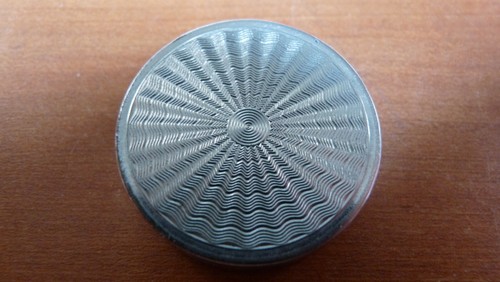 Superbe petite boite fard - petite, à