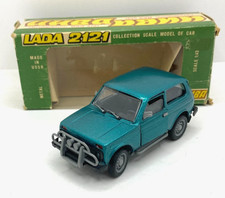 44257 SARATOV NOVOEXPORT / USSR CCCP / VAZ 2121 LADA NIVA VERT METAL 1/43