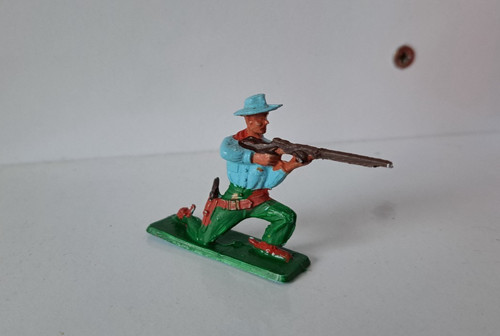 Starlux france figurine cow - starlux,