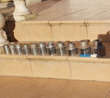 11 grosses douilles FACOM  en pouces cotes US (environ 28 à 66mm) Jeep Dodge Gmc