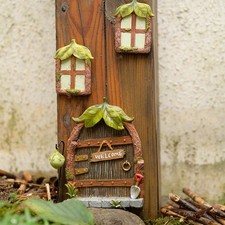 Lot de 4 statues de jardin miniatures porte fée et chalet résine lueur dans le