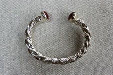 TOULHOAT BRACELET TORQUE A SERTIS OVALE PIERRE CORNALINE ARGENT MASSIF SILVER BR