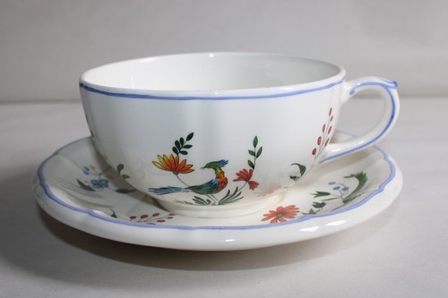Déjeuner tasse soucoupe - déjeuner, en