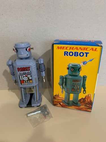 Tin toys japan - robot, liliput