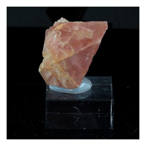 Fluorite rose 71 - 66.71, carats