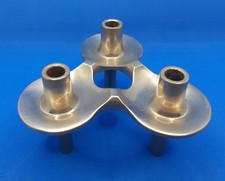 Iconique bougeoir tripode