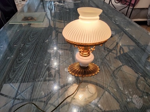 Lampe table poser - , à