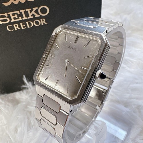 Montre quartz pour homme - à,