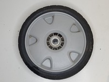 roue arrière de tondeuse Honda hrx 537 vkea