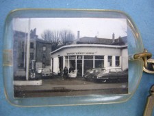 Porte clés  -Station BP  A. BALTEAU  Nancy -Citroen DS  Renault R8  Dyna Panhard