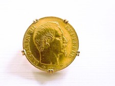 Pendentif et broche pièce de