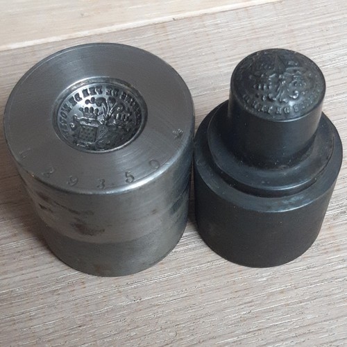 Matrice bouton compagnie - matrice,