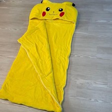 Couverture Pokemon Pikachu