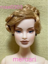 Corps de poupée Fashion