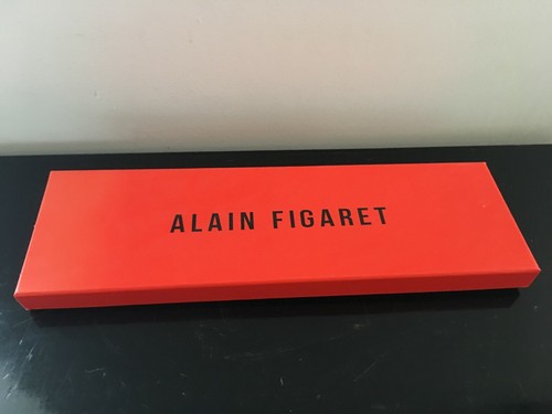 Boite vide cravate alain - cravate,