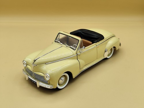 Peugeot 203 cabriolet - 1/18,