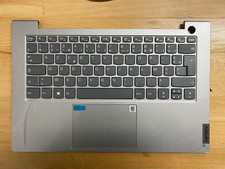 Plasturgie gris avec clavier