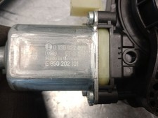 214107C002 RADIATEUR D´EAU / BEHR / 170100050F / 4652493 POUR NISSAN VANETTE CAR