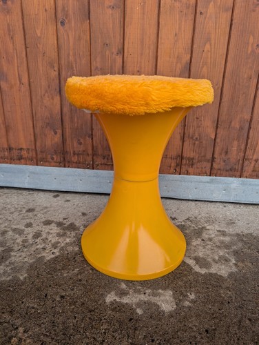 Tabouret vintage jaune années - vintage,