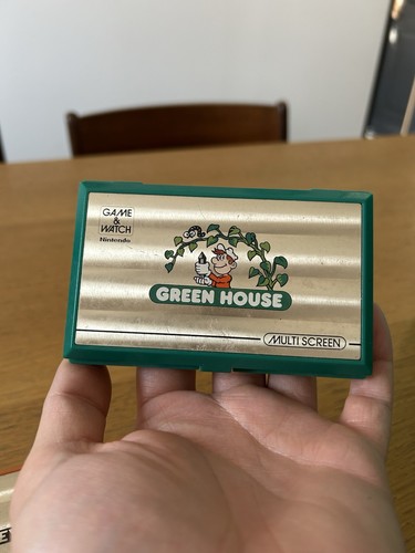 Nintendo game and watch green - game,