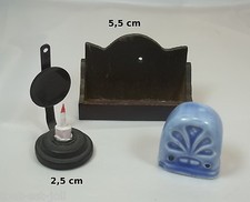 lot objets décoration miniature,maison de poupée, vitrine,radio, bougeoir  CL5