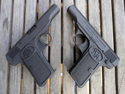 Reproduction pistolet - de,