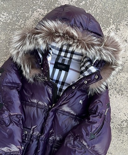 Burberry black label puffer - black,