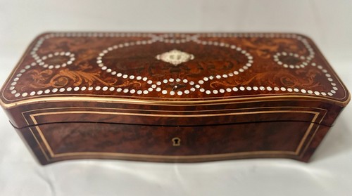Boite gant loupe de - a,