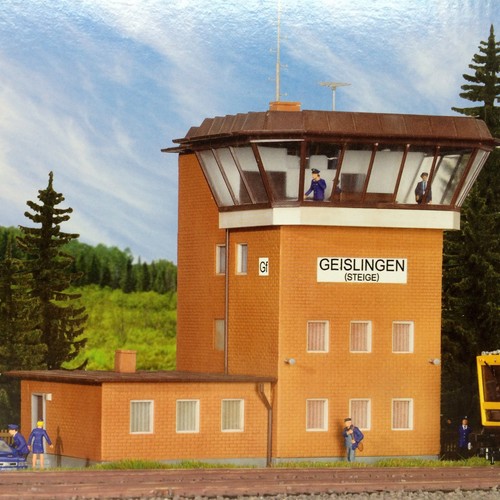 Poste aiguillage brique - poste,