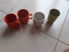 lot de 3 tasse mug tupperware et 1 verrre