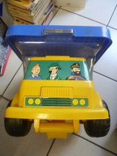 TINTIN  /  ANCIEN   CAMION  A BASCULE   A TIRER    /    40 X 27 X 27 CM