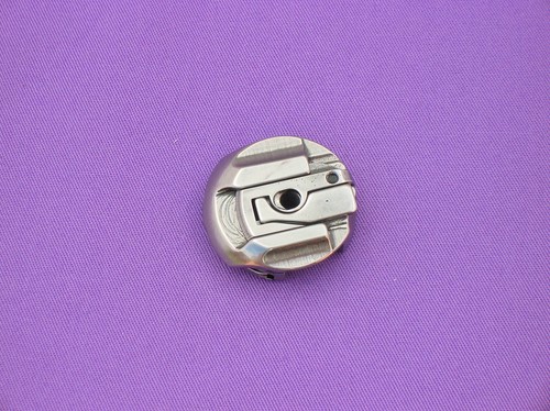 Canette pour bernina 117 217 - canette,